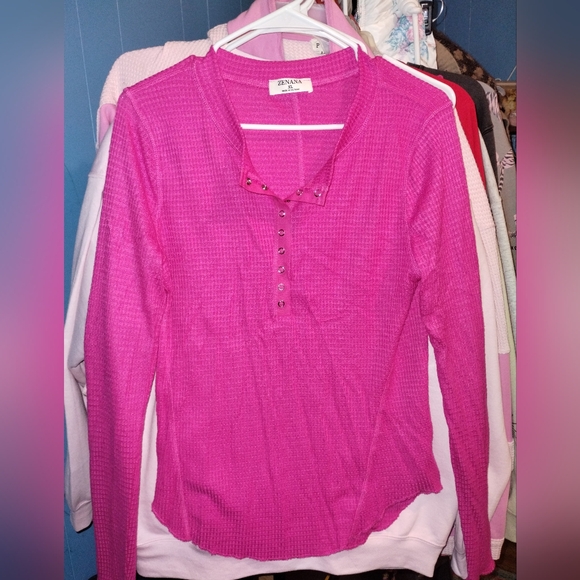 New Zenana Waffle Knit Henley Top - Picture 3 of 4